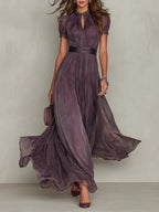 Flavia • Vestido largo violeta con escote de gota y borde de encaje en chiffon